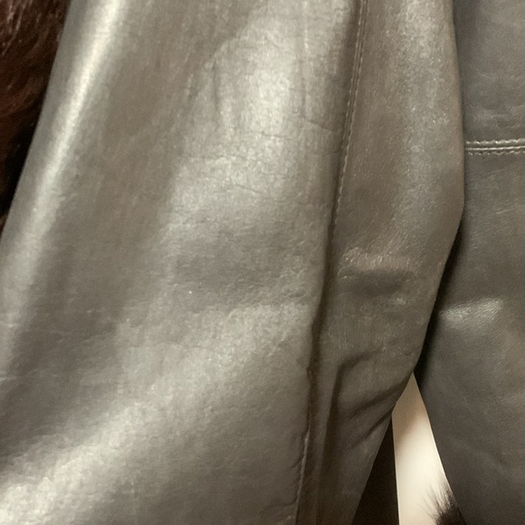 Vintage Genuine Leather & Real Dyed Foxtail Bomber Jacket Womanβs Small - Picture 11 of 17